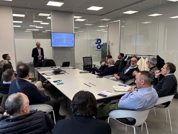 Atlante all'Open Day Shima Seiki S.p.A.