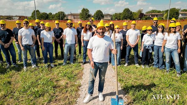 Nuove radici, stessi valori: Atlante posa la prima pietra della nuova sede